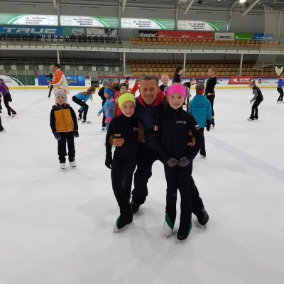Twins on Ice - Instagram - 16.08.2019
