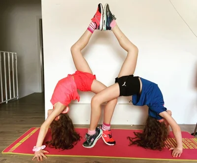 Twins on Ice - Instagram - 06.05.2020