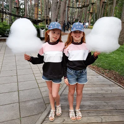 Twins on Ice - Instagram - 12.07.2020