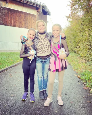 Twins on Ice - Instagram - 31.10.2021