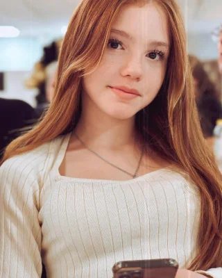 Twins on Ice - Instagram - 12.11.2023