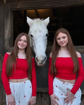 Twins on Ice - Instagram - 18.03.2025