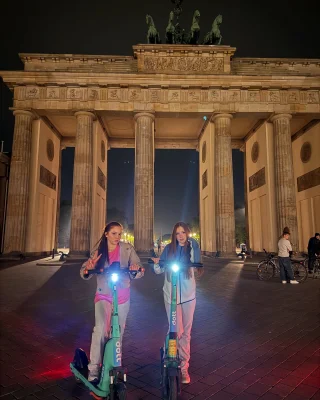 Twins on Ice - Instagram - 20.04.2025