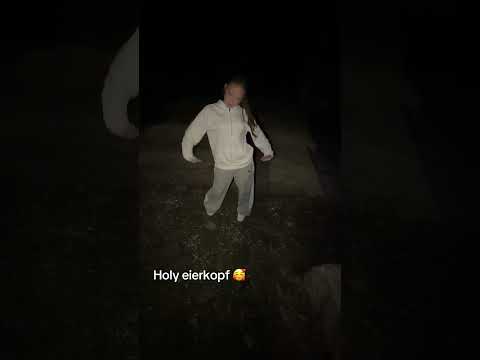 😂😂😂 #twins #trending #trend #dance #funny #funnydance #shortvideo