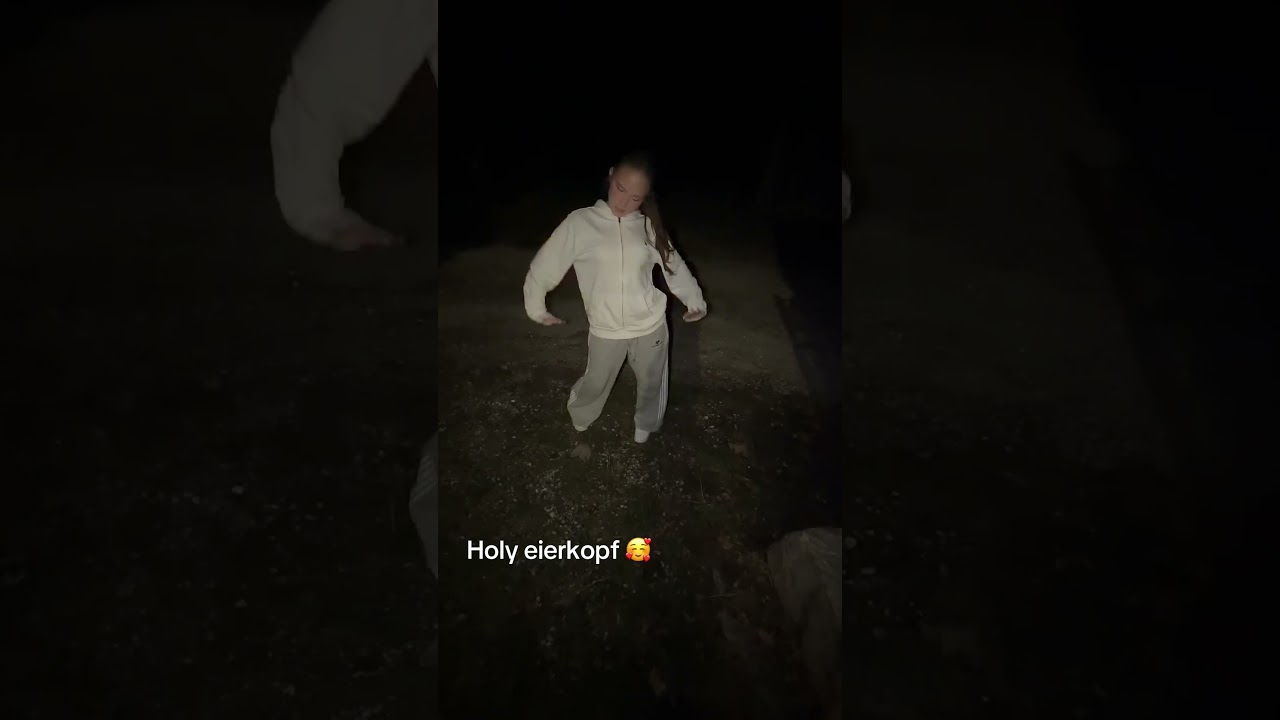 😂😂😂 #twins #trending #trend #dance #funny #funnydance #shortvideo
