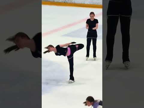 Cha Cha Cha.. #fun #iceskating #sport #twins #beautiful #funny #trend #fypシ