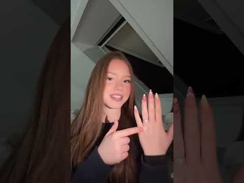 🫶🏻 #nails #fun #trending #lipsync #song #twins #loveit #shortvideo #shorts #fypシ #lipsing