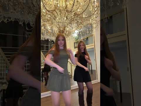 🫶🏻 #twins #shortvideo #fun #trending #dance #viralshort #kassel #beautiful #loveit