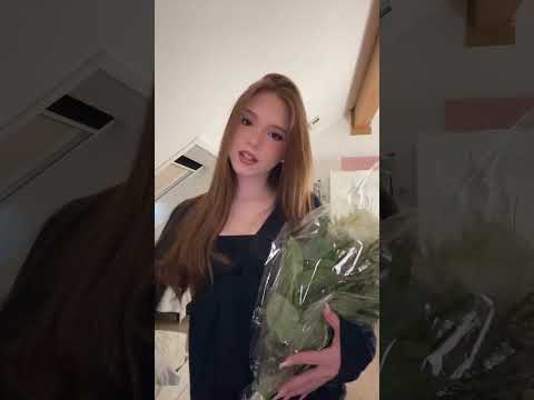 Was sind eure Lieblingsblumen? #twins #flowers #trending #trend #shorts #beautiful #lipsync