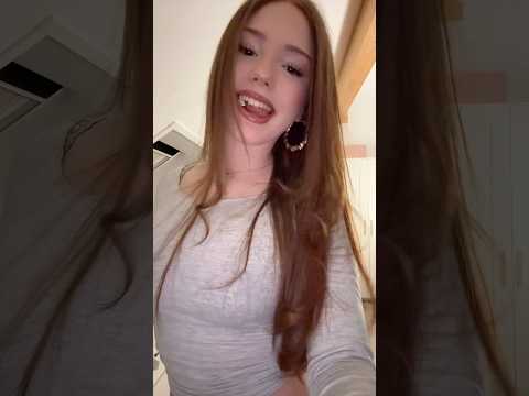 Happy Womens‘s Day #dance #shortvideo #flowers #trending #trend #beautiful #women #twins #loveit